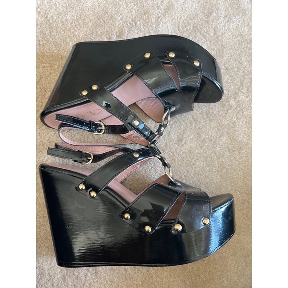 Red VALENTINO BLACK WEDGES - SIZE 10/40 - Picture 2 of 10